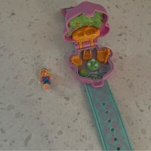 Polly Pocket Vintage Bluebird 1995 Polly Loves Bear Bracelet Watch - no Bear